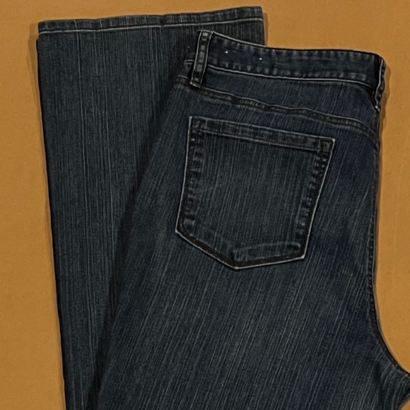 Jeans womens 14 Ann Taylor Loft flair - Picture 1 of 3